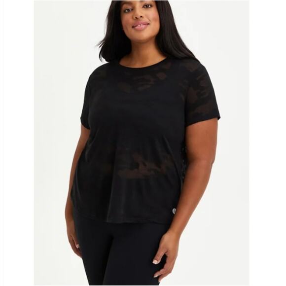 TORRID Active Tee - Camo Black & Grey Size 12, 0X TORRID Size Large - Picture 1 of 6